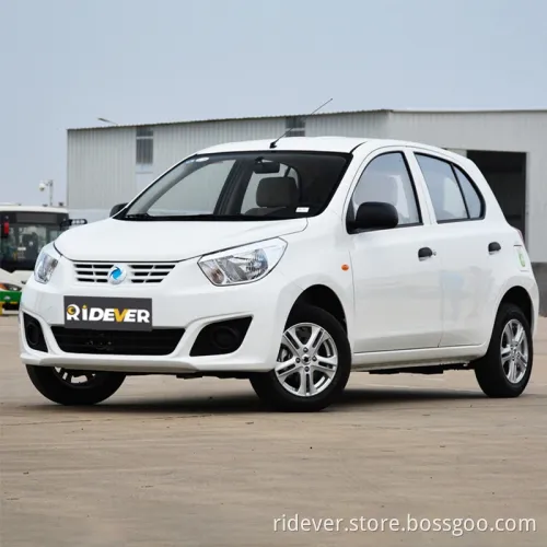 Ridever Hot Selling 2018 Dfm Jun Feng Er30 5 Doors 4 Seats Sedan 255 Kilometers Long Range Battery Basic Model Lithium Iron Phosphate Battery Used Cheap Car
